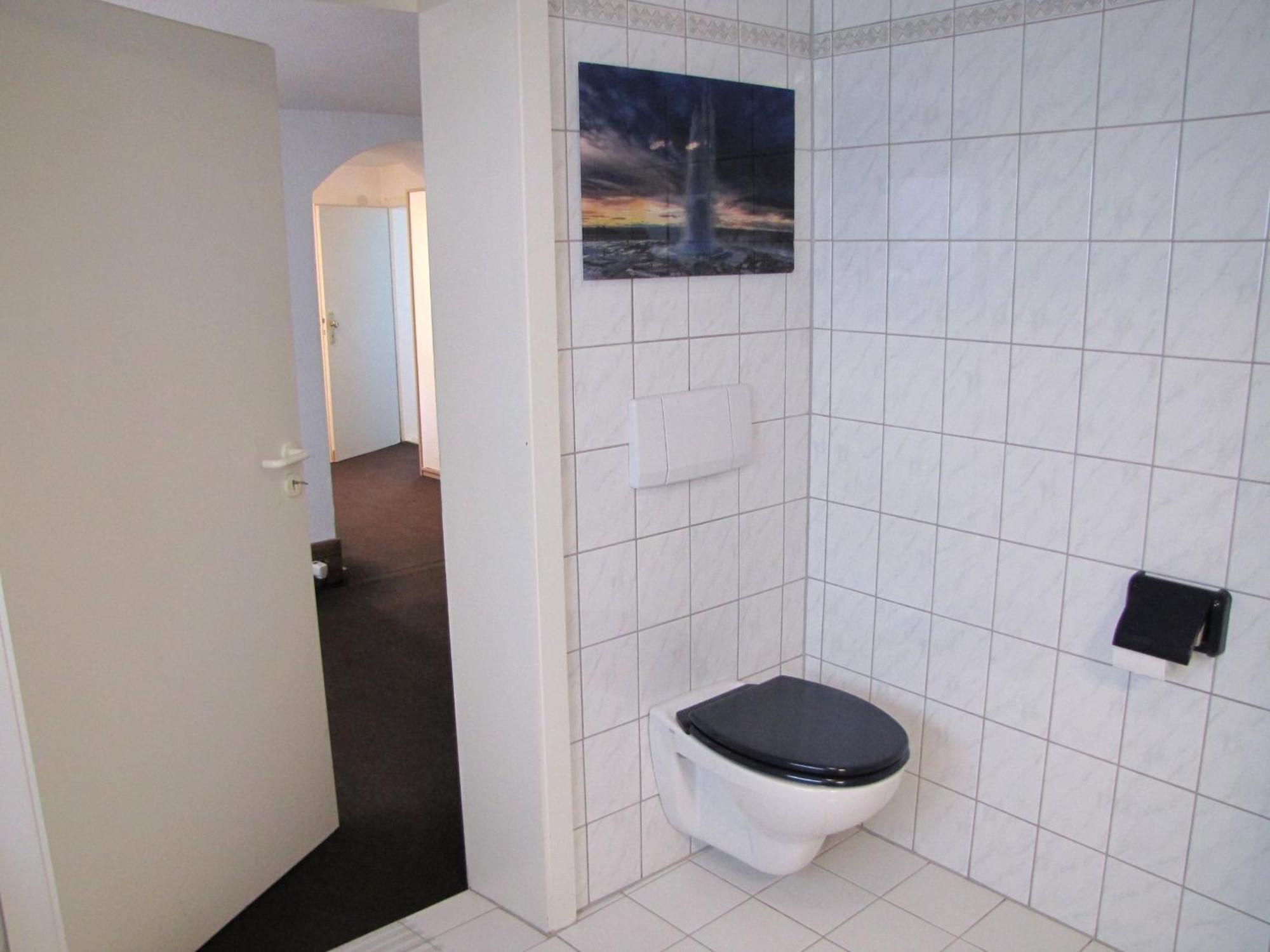 Apartment Hugo37 Am Bergpark Kassel Exterior photo